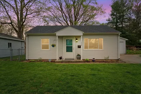 1406 Wiley Dr, Urbana, IL 61801