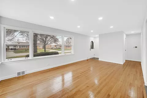 5912 Superior St, Berkeley, IL 60163 photo 5