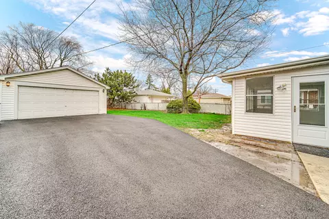 5912 Superior St, Berkeley, IL 60163 photo 18