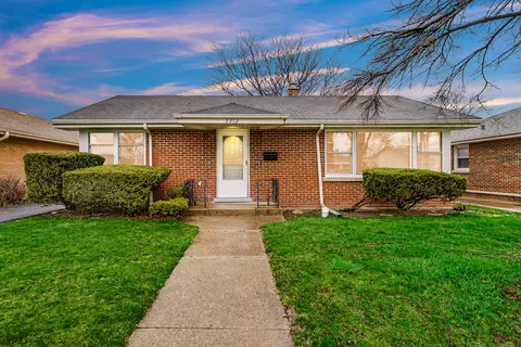 5912 Superior St, Berkeley, IL 60163