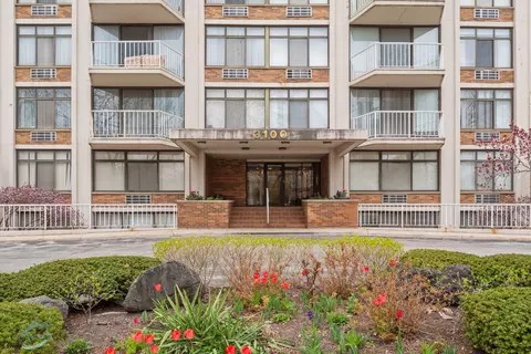 3100 S King Dr #602, Chicago, IL 60616