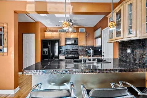 1419 E 68th St #1, Chicago, IL 60637 photo 9