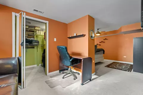 1419 E 68th St #1, Chicago, IL 60637 photo 14