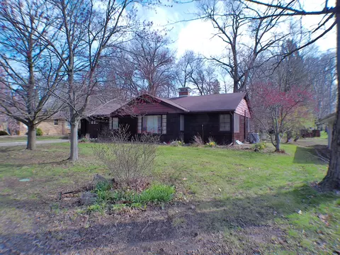 4 Ridge Rd, Streator, IL 61364