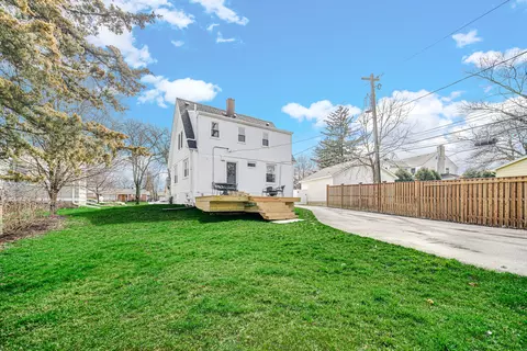 Exterior - 1815 E Willow Ave, Wheaton, IL 60187 photo 7 of 8