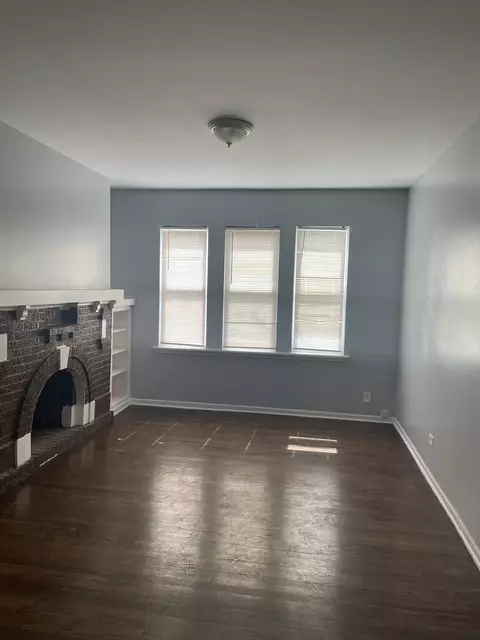 Living - 2252 E 84th St, Chicago, IL 60617 photo 1 of 3