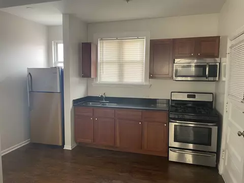 Kitchen - 2252 E 84th St, Chicago, IL 60617 photo 2 of 8