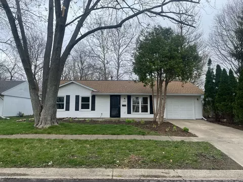 1108 Austin Dr, Urbana, IL 61802