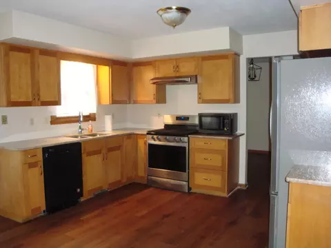 Kitchen - 1018 E 6th St, Belvidere, IL 61008 photo 2 of 3