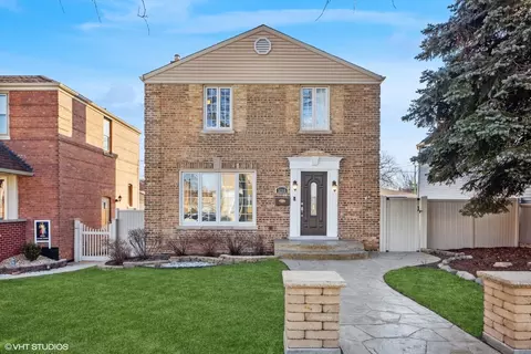 5255 S Mayfield Ave, Chicago, IL 60638