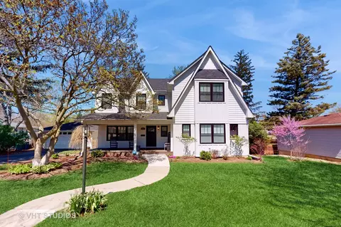 336 8th St, Downers Grove, IL 60515