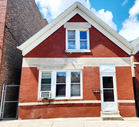 3044 S Gratten Ave, Chicago, IL 60608 photo 1