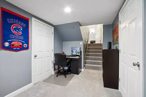 4703 Thorntree Ln, Rolling Meadows, IL 60008 photo 35
