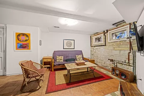 220 S Laflin St, Chicago, IL 60607 photo 41