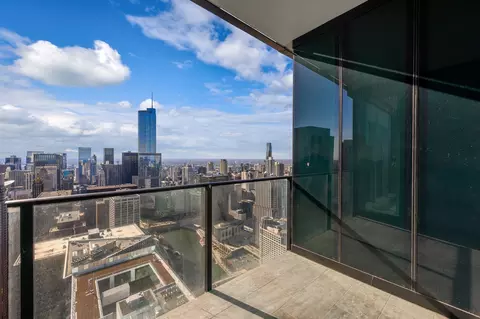 Exterior - 363 E Wacker Dr #5101, Chicago, IL 60601 photo 1 of 1