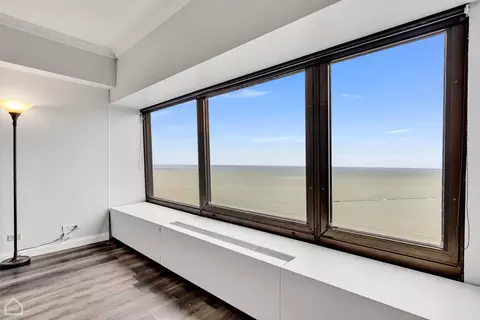 View/Area - 175 E Delaware Pl #5310, Chicago, IL 60611 photo 2 of 3
