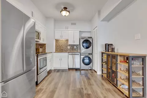 Other - 175 E Delaware Pl #5310, Chicago, IL 60611 photo 2 of 9