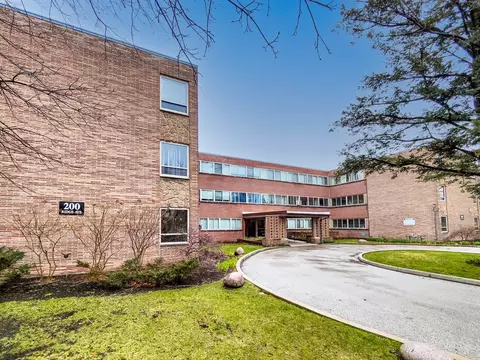 200 Ridge Ave #TE, Evanston, IL 60202