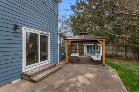 Exterior - 1107 Harrington Dr, Champaign, IL 61821 photo 7 of 7