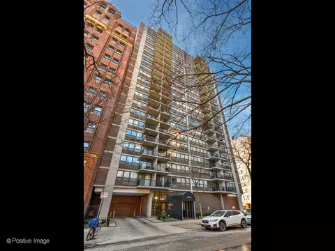 2740 N Pine Grove Ave #20A, Chicago, IL 60614