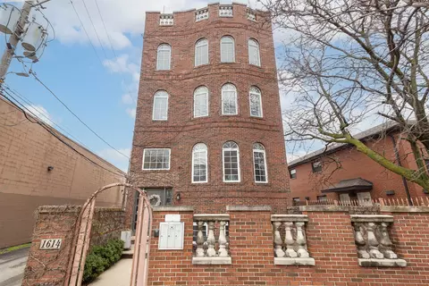 1614 N Artesian Ave #3, Chicago, IL 60647