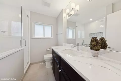 134 E Monroe St, Elmhurst, IL 60126 photo 11