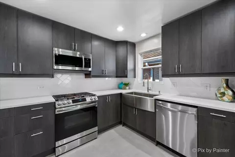 Kitchen - 15528 Sunset Dr, Dolton, IL 60419 photo 1 of 4