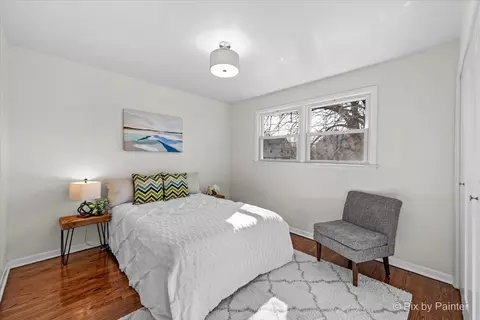 Bedroom - 15528 Sunset Dr, Dolton, IL 60419 photo 2 of 4