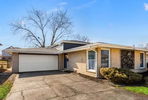 15528 Sunset Dr, Dolton, IL 60419