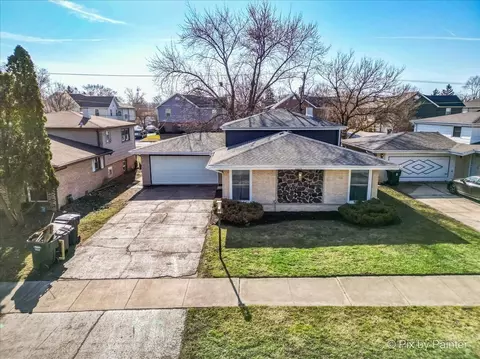 Exterior - 15528 Sunset Dr, Dolton, IL 60419 photo 8 of 10