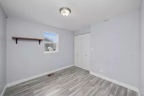 Bedroom - 914 E 92nd Pl, Chicago, IL 60619 photo 1 of 1