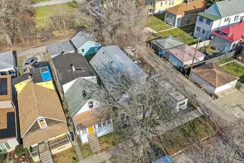 View/Area - 914 E 92nd Pl, Chicago, IL 60619 photo 1 of 4