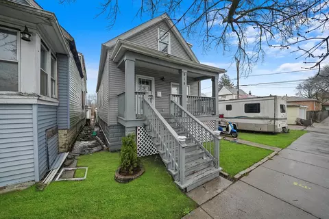 Exterior - 914 E 92nd Pl, Chicago, IL 60619 photo 10 of 11