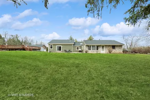 26730 W Wilmot Rd, Antioch, IL 60002