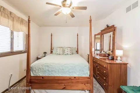 Bedroom - 22906 State St, Steger, IL 60475 photo 1 of 3
