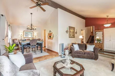 Living - 22906 State St, Steger, IL 60475 photo 2 of 4