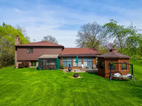 Exterior - 22906 State St, Steger, IL 60475 photo 5 of 6