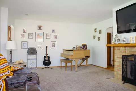Bedroom - 1210 Croxton Ave, Bloomington, IL 61701 photo 1 of 10