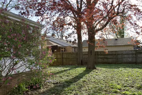 Exterior - 1210 Croxton Ave, Bloomington, IL 61701 photo 6 of 6