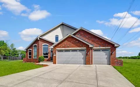 20039 Aine Dr, Frankfort, IL 60423