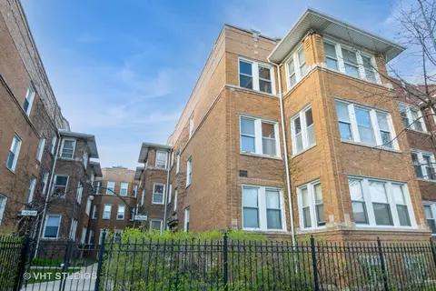 1460 W Argyle St #3S, Chicago, IL 60640