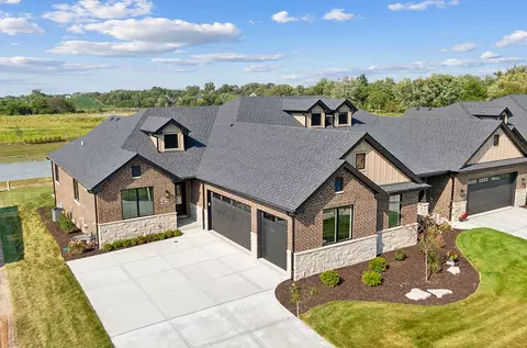 11050 Lizmore Ln #26A, Orland Park, IL 60467