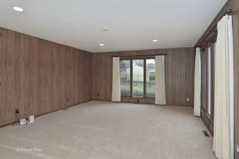 3701 W Anne St, Mchenry, IL 60050 photo 7
