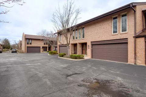 Exterior - 1731 Wildberry Dr #E, Glenview, IL 60025 photo 2 of 6