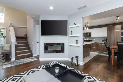 Living - 1313 Summersweet Ln, Bartlett, IL 60103 photo 3 of 4