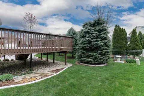 Exterior - 2921 Three Eagles St, Normal, IL 61761 photo 6 of 9