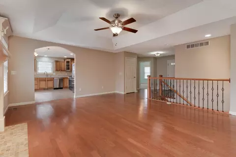 Living - 2921 Three Eagles St, Normal, IL 61761 photo 2 of 6