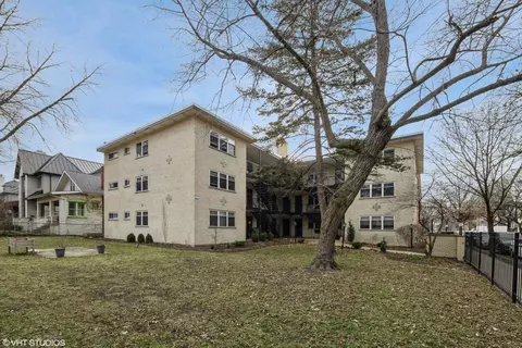4258 N Greenview Ave #1B, Chicago, IL 60613