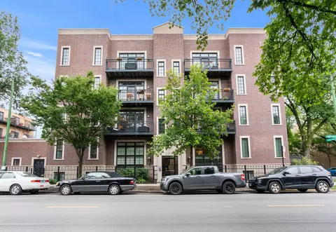 2501 N Sheffield Ave #1S, Chicago, IL 60614