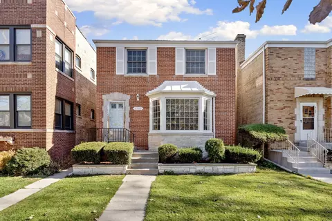 6149 N Meade Ave, Chicago, IL 60646